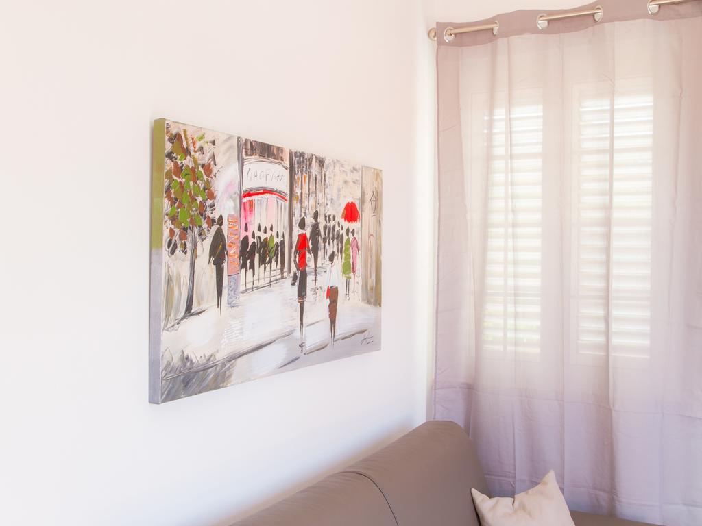 Gelso Bianco Apartments 캄포펠리체 디 로첼라 외부 사진
